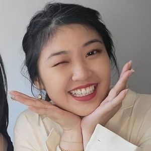 Meet your Posher, Charmaine